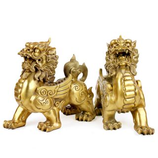 大聲疾呼文明旅游！春節(jié)長假雕塑受傷鮮花折枝