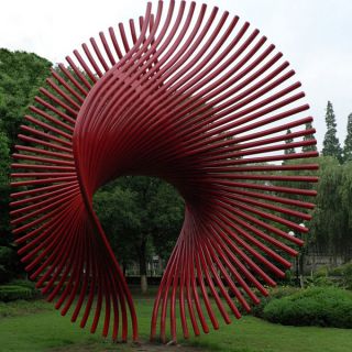 園林景觀不銹鋼雕塑與環(huán)境