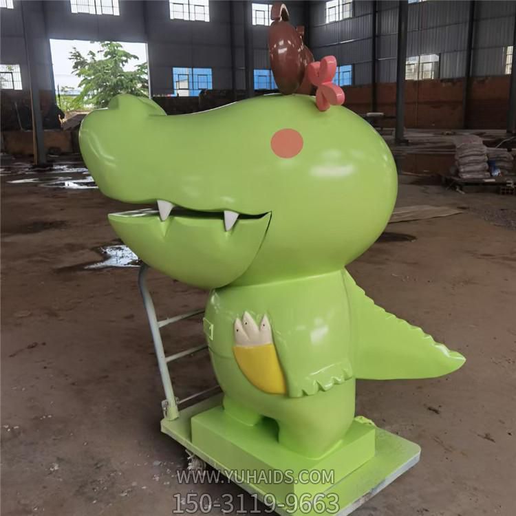 商場(chǎng)游樂園美陳擺件卡通動(dòng)物公仔鱷魚雕塑