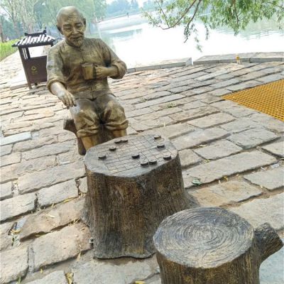 玻璃鋼樹墩，棋盤，老頭，公園情景雕塑