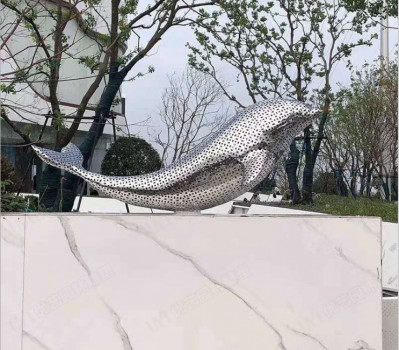 不銹鋼海豚景觀擺件，城市園林創(chuàng)意動(dòng)物擺件