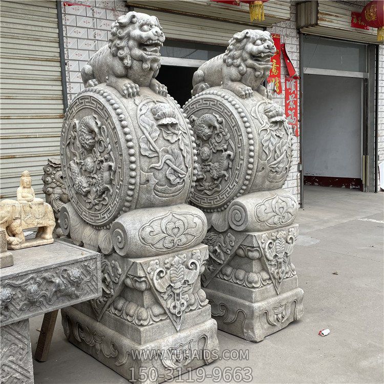 大個(gè)的石雕門(mén)墩抱鼓石，漢白玉仿古門(mén)墩雕塑