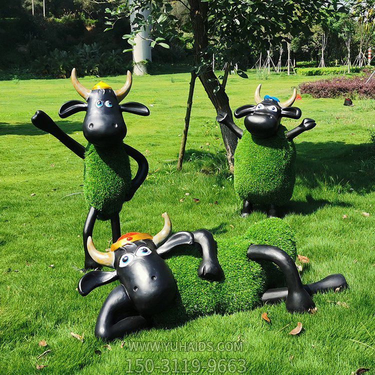 綠植肖恩羊，公園草坪動(dòng)物擺件雕塑