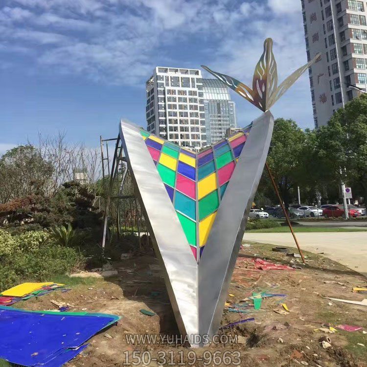 戶外廣場不銹鋼彩色創(chuàng)意公園金屬落地?cái)[件雕塑