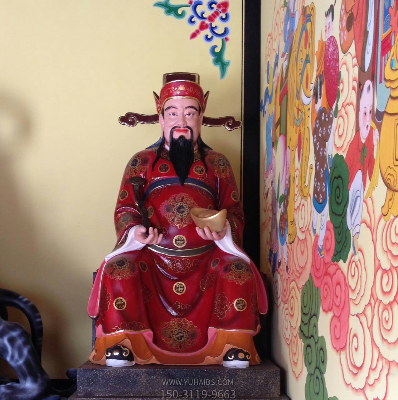 玻璃鋼彩繪寺廟供奉菩薩招財(cái)財(cái)神爺?shù)袼?>
                                <h2>玻璃鋼彩繪寺廟供奉菩薩招財(cái)財(cái)神爺?shù)袼?參數(shù)說明</h2>
                                                                        <table>
                                      <tr>
                                        <th>產(chǎn)品標(biāo)題</th>
                                        <td>玻璃鋼彩繪寺廟供奉菩薩招財(cái)財(cái)神爺?shù)袼?/td>
                                      </tr>
                                      <tr>
                                        <th>發(fā)布時(shí)間</th>
                                        <td>2023-06-07 15:32</td>
                                      </tr>
                                      <tr>
                                        <th>價(jià)格</th>
                                        <td><span>電話咨詢</td>
                                      </tr>
                                                                              <tr>
                                          <th>制作材質(zhì)</th>
                                          <td>玻璃鋼</td>
                                        </tr>
                                                                              <tr>
                                          <th>其他</th>
                                          <td>彩繪</td>
                                        </tr>
                                                                          </table>
                                <h2>玻璃鋼彩繪寺廟供奉菩薩招財(cái)財(cái)神爺?shù)袼?詳細(xì)說明</h2>
                                <p>玉海雕塑是一家綜合性的雕塑公司，擁有多款玻璃鋼彩繪寺廟供奉菩薩招財(cái)財(cái)神爺?shù)袼苣Ｐ?，可加工定制多種玻璃鋼彩繪寺廟供奉菩薩招財(cái)財(cái)神爺?shù)袼?，支持材質(zhì)、樣式、風(fēng)格、尺寸大小等方面的調(diào)整修改定制。我們所加工制作的玻璃鋼彩繪寺廟供奉菩薩招財(cái)財(cái)神爺?shù)袼苜|(zhì)優(yōu)價(jià)廉，遍布全國多個(gè)省市地區(qū)，想要了解更多案例圖片，請電話或微信咨詢。材質(zhì)、大小、樣式等都可以按需定制，還可根據(jù)您提供給的玻璃鋼彩繪寺廟供奉菩薩招財(cái)財(cái)神爺?shù)袼軜訄D進(jìn)行制作！如有相關(guān)需求，歡迎致電（微信同號）：<span>150-3119-9663</span></p>
                                                                <div   class=