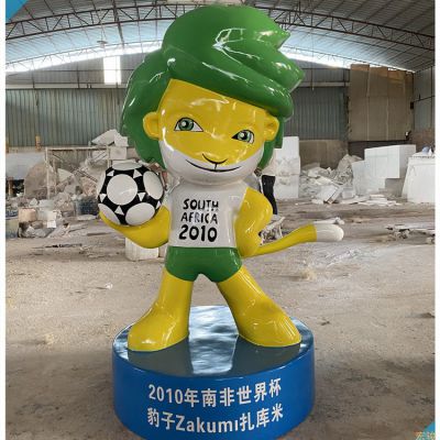 足球老虎卡通公仔，玻璃鋼體育運(yùn)動(dòng)主題卡通形象雕塑