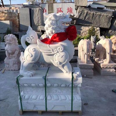 漢白玉石雕貔貅，門店看門神獸