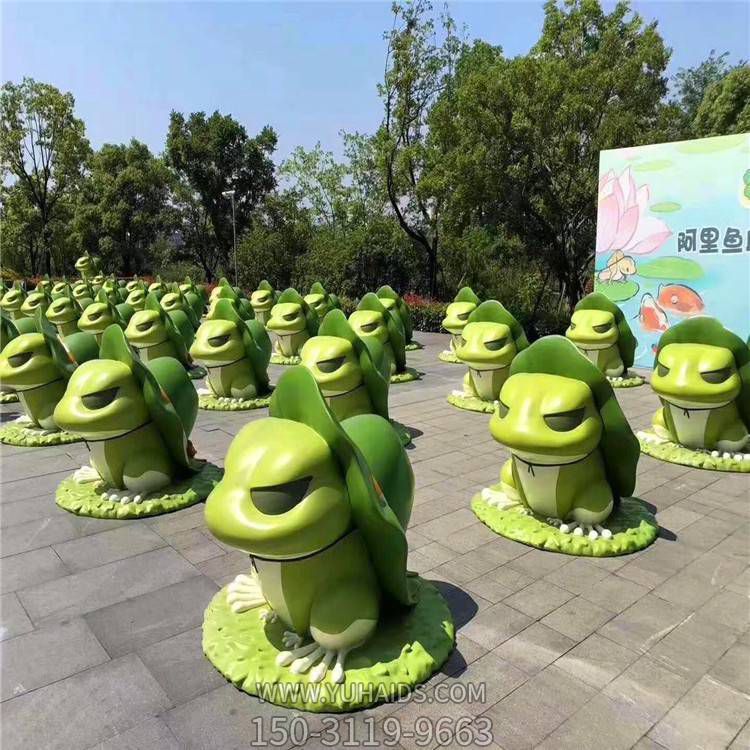 玻璃鋼卡通游樂場(chǎng)幼兒園創(chuàng)意青蛙擺件雕塑