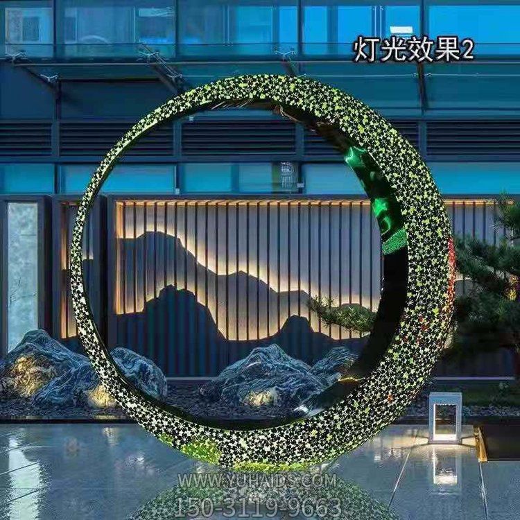 不銹鋼透光圓環(huán)，月亮環(huán)，燈光效果雕塑