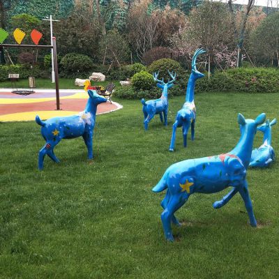 梅花鹿，公園草坪裝飾動物擺件