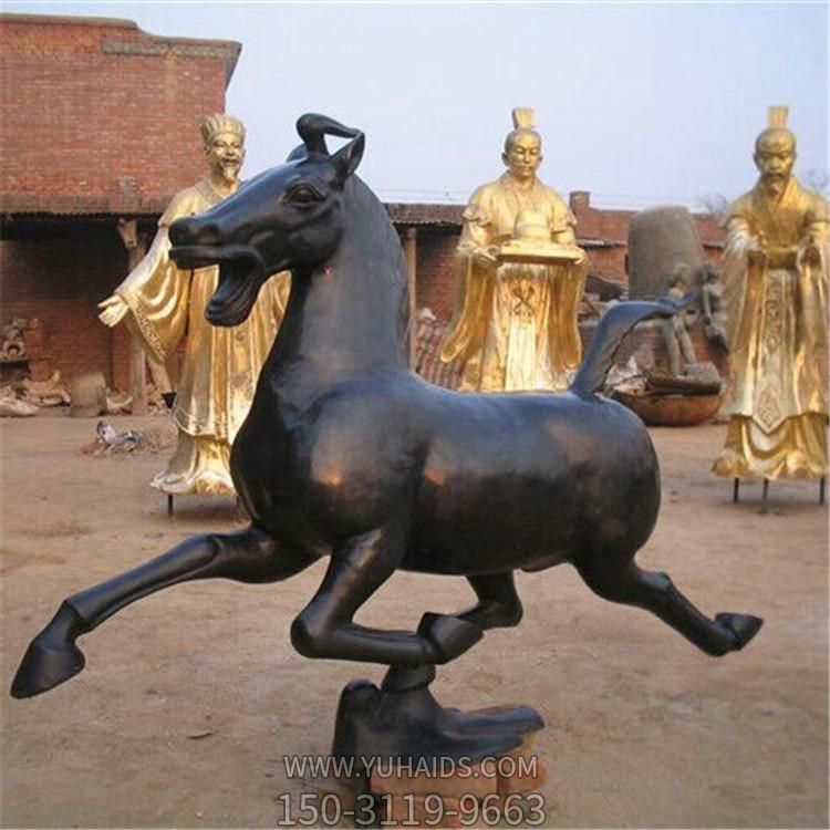 玻璃鋼仿銅戶(hù)外城市街道動(dòng)物景觀馬雕塑