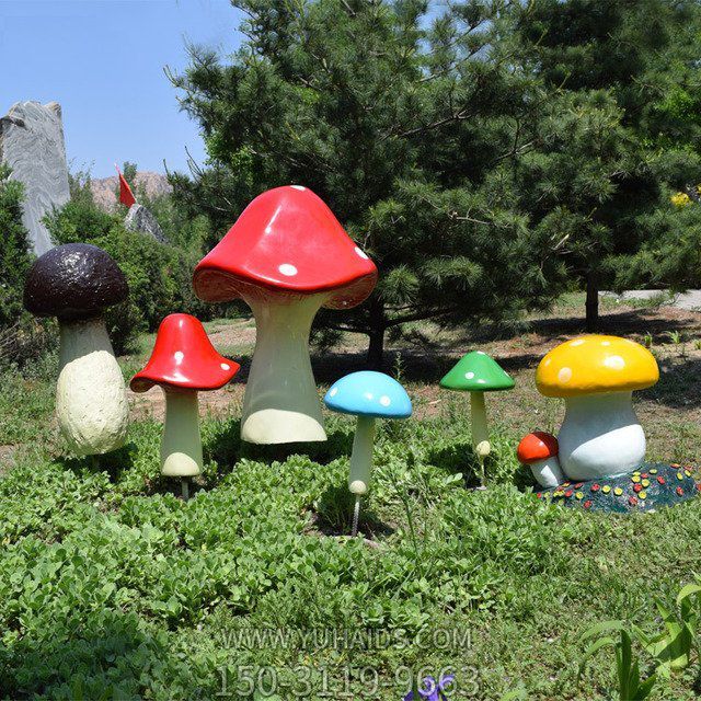 戶外操場(chǎng)玻璃鋼卡通園林景觀蘑菇擺件雕塑