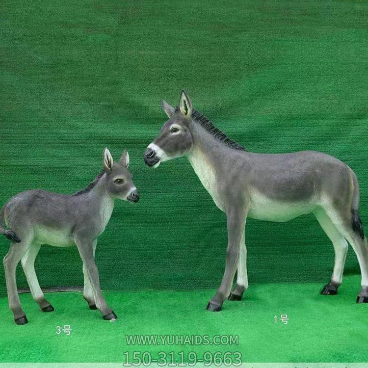 農(nóng)場擺放玻璃鋼仿真毛驢動(dòng)物小品雕塑