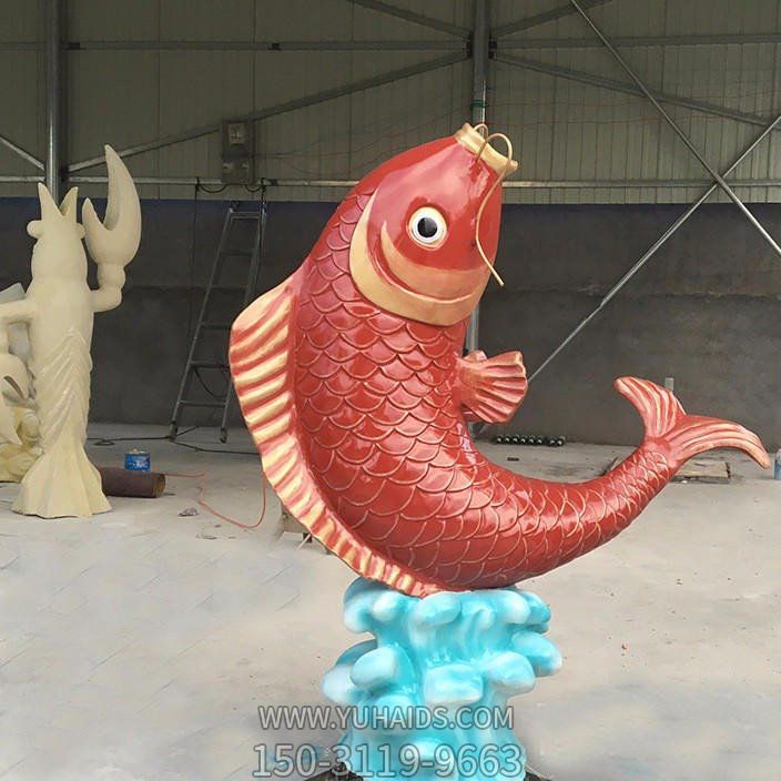 動(dòng)物海洋館玻璃鋼仿真彩繪鯉魚噴水?dāng)[件雕塑