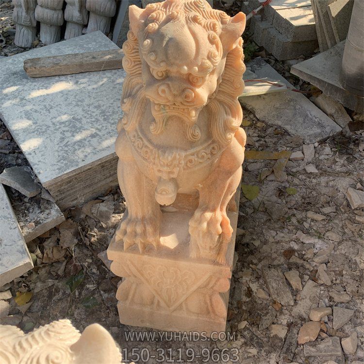 石雕晚霞紅獅子門口擺件 鎮(zhèn)宅招財(cái)?shù)袼?>
                                <h2>石雕晚霞紅獅子門口擺件 鎮(zhèn)宅招財(cái)?shù)袼?參數(shù)說明</h2>
                                                                        <table>
                                      <tr>
                                        <th>產(chǎn)品標(biāo)題</th>
                                        <td>石雕晚霞紅獅子門口擺件 鎮(zhèn)宅招財(cái)?shù)袼?/td>
                                      </tr>
                                      <tr>
                                        <th>發(fā)布時(shí)間</th>
                                        <td>2023-06-08 13:23</td>
                                      </tr>
                                      <tr>
                                        <th>價(jià)格</th>
                                        <td><span>電話咨詢</td>
                                      </tr>
                                                                              <tr>
                                          <th>雕刻內(nèi)容</th>
                                          <td>獅子</td>
                                        </tr>
                                                                              <tr>
                                          <th>制作材質(zhì)</th>
                                          <td>晚霞紅、石雕</td>
                                        </tr>
                                                                          </table>
                                <h2>石雕晚霞紅獅子門口擺件 鎮(zhèn)宅招財(cái)?shù)袼?詳細(xì)說明</h2>
                                <p>玉海雕塑是一家綜合性的雕塑公司，擁有多款石雕晚霞紅獅子門口擺件雕塑模型，可加工定制多種石雕晚霞紅獅子門口擺件雕塑，支持材質(zhì)、樣式、風(fēng)格、尺寸大小等方面的調(diào)整修改定制。我們所加工制作的石雕晚霞紅獅子門口擺件雕塑質(zhì)優(yōu)價(jià)廉，遍布全國(guó)多個(gè)省市地區(qū)，想要了解更多案例圖片，請(qǐng)電話或微信咨詢。材質(zhì)、大小、樣式等都可以按需定制，還可根據(jù)您提供給的石雕晚霞紅獅子門口擺件雕塑樣圖進(jìn)行制作！如有相關(guān)需求，歡迎致電（微信同號(hào)）：<span>150-3119-9663</span></p>
                                                                <div   class=