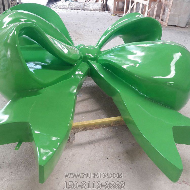 蝴蝶結(jié)玻璃鋼雕塑-廣場(chǎng)擺放玻璃鋼蝴蝶結(jié)造型景觀(guān)雕塑 央美制作