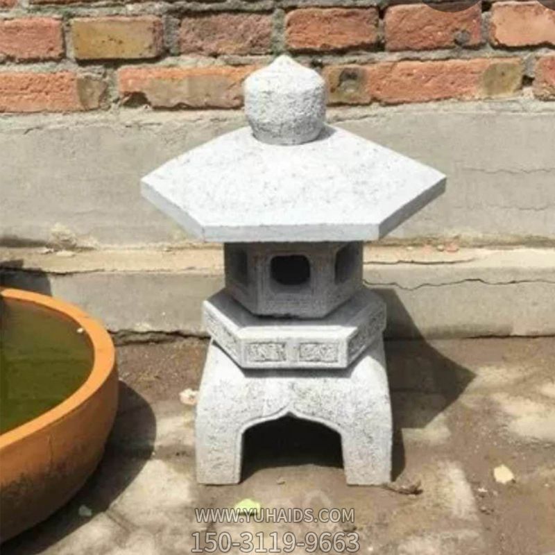 庭院戶外草坪擺放仿古大理石日式落地?zé)舻袼?>
                                <h2>庭院戶外草坪擺放仿古大理石日式落地?zé)舻袼?參數(shù)說(shuō)明</h2>
                                                                        <table>
                                      <tr>
                                        <th>產(chǎn)品標(biāo)題</th>
                                        <td>庭院戶外草坪擺放仿古大理石日式落地?zé)舻袼?/td>
                                      </tr>
                                      <tr>
                                        <th>發(fā)布時(shí)間</th>
                                        <td>2023-06-08 14:12</td>
                                      </tr>
                                      <tr>
                                        <th>價(jià)格</th>
                                        <td><span>電話咨詢</td>
                                      </tr>
                                                                              <tr>
                                          <th>其他</th>
                                          <td>仿古</td>
                                        </tr>
                                                                              <tr>
                                          <th>制作材質(zhì)</th>
                                          <td>大理石</td>
                                        </tr>
                                                                          </table>
                                <h2>庭院戶外草坪擺放仿古大理石日式落地?zé)舻袼?詳細(xì)說(shuō)明</h2>
                                <p>玉海雕塑是一家綜合性的雕塑公司，擁有多款庭院戶外草坪擺放仿古大理石日式落地?zé)舻袼苣Ｐ?，可加工定制多種庭院戶外草坪擺放仿古大理石日式落地?zé)舻袼埽С植馁|(zhì)、樣式、風(fēng)格、尺寸大小等方面的調(diào)整修改定制。我們所加工制作的庭院戶外草坪擺放仿古大理石日式落地?zé)舻袼苜|(zhì)優(yōu)價(jià)廉，遍布全國(guó)多個(gè)省市地區(qū)，想要了解更多案例圖片，請(qǐng)電話或微信咨詢。材質(zhì)、大小、樣式等都可以按需定制，還可根據(jù)您提供給的庭院戶外草坪擺放仿古大理石日式落地?zé)舻袼軜訄D進(jìn)行制作！如有相關(guān)需求，歡迎致電（微信同號(hào)）：<span>150-3119-9663</span></p>
                                                                <div   class=