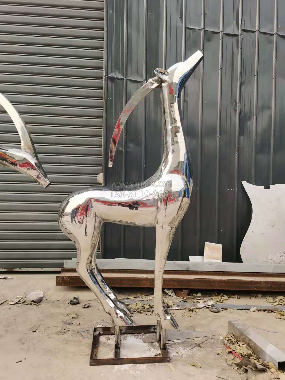 C款，站姿昂頭不銹鋼鹿，靜態(tài)